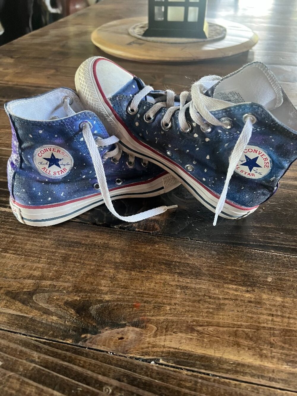 Chuck Taylors Size 6